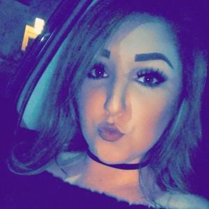 Meet your Posher, Leslie